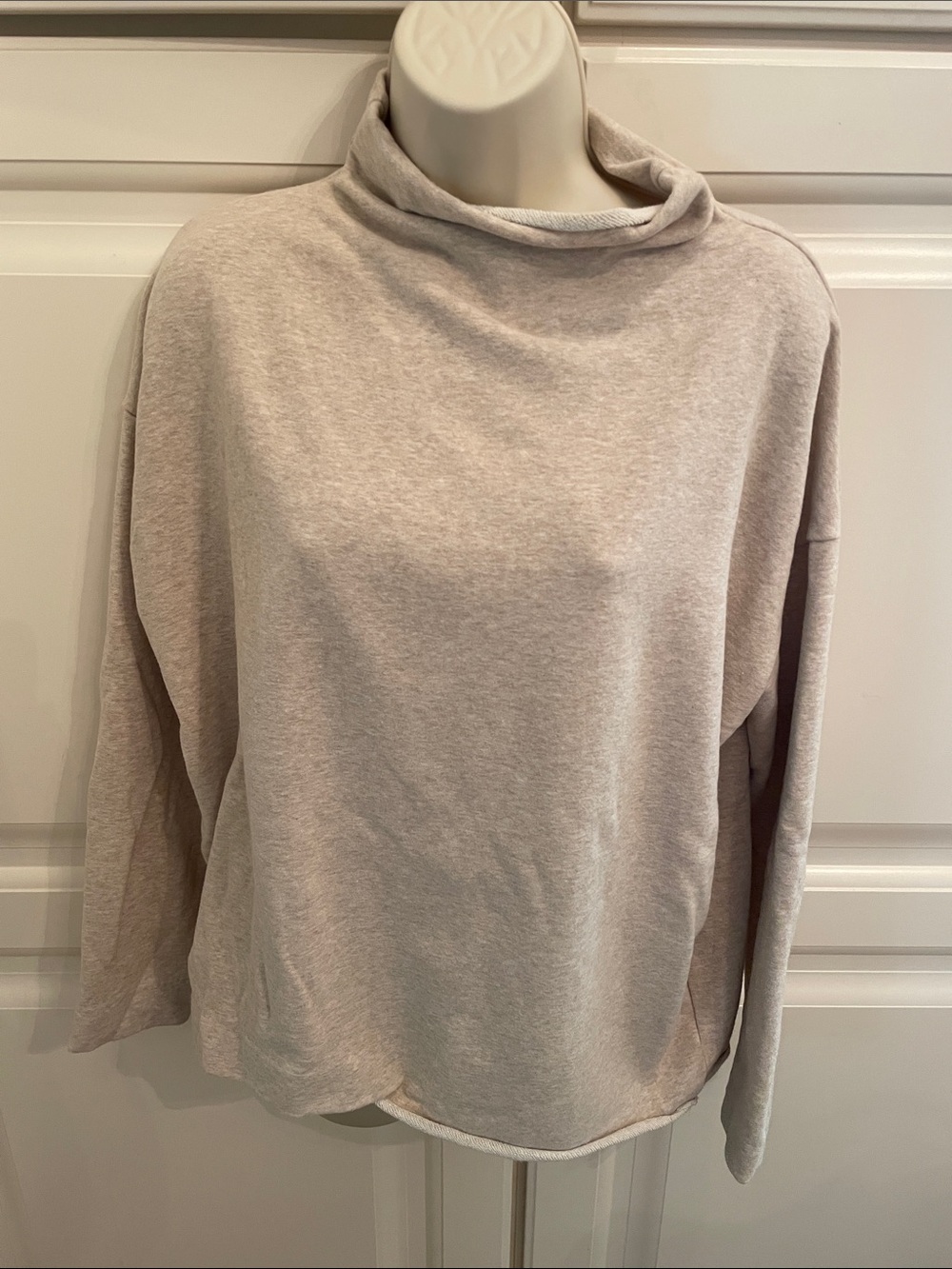 Vince funnel neck sweatshirt oatmeal sz M